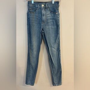 EXPRESS Women’s Medium Wash High Rise Hyper Stretch Skinny Jeans Size 00 R